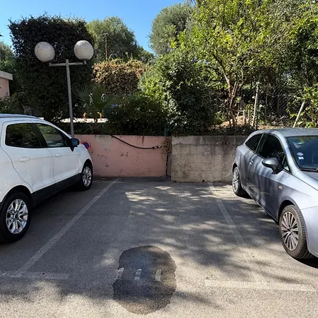 Riviera - Parking - & Clim
