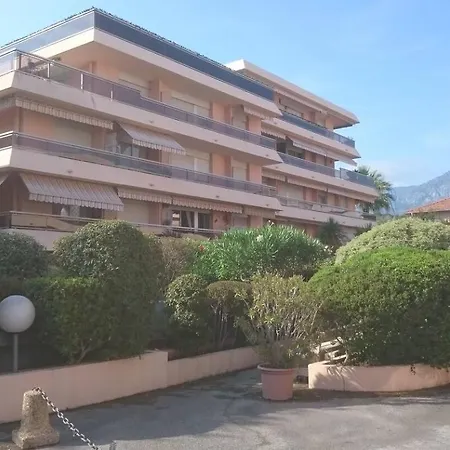 Riviera - Parking - & Clim *
